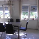 Ferienwohung: Küche mit Essbereich